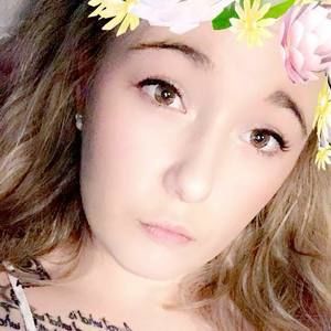 Meet your Posher, Adrian